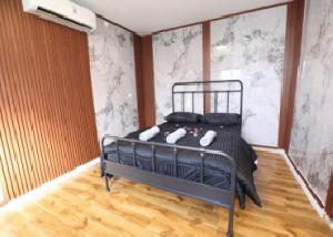 בוטיק החלוץ